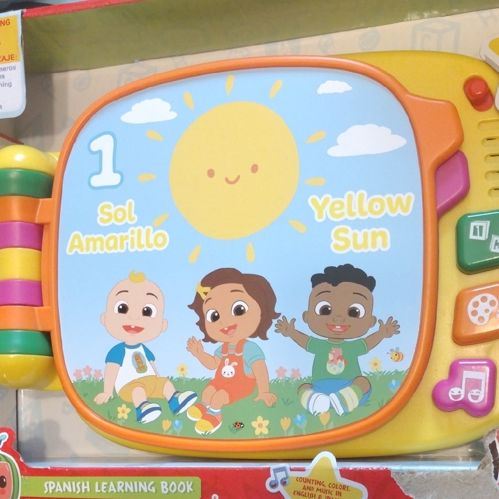 CoComelon Learn With Nina! Interactive Kids Learning Toy - Yellow & Green - Picture 9 of 15